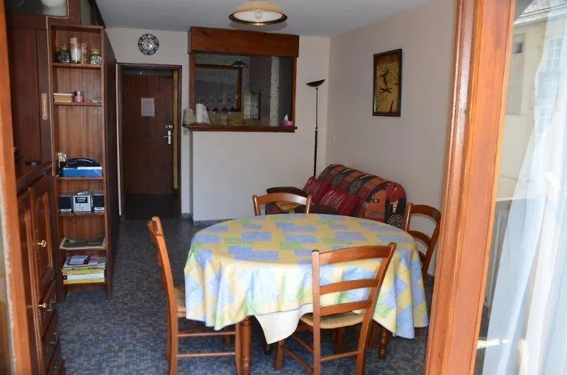 Residence Du Chateau Bagneres-de-Luchon Apartment